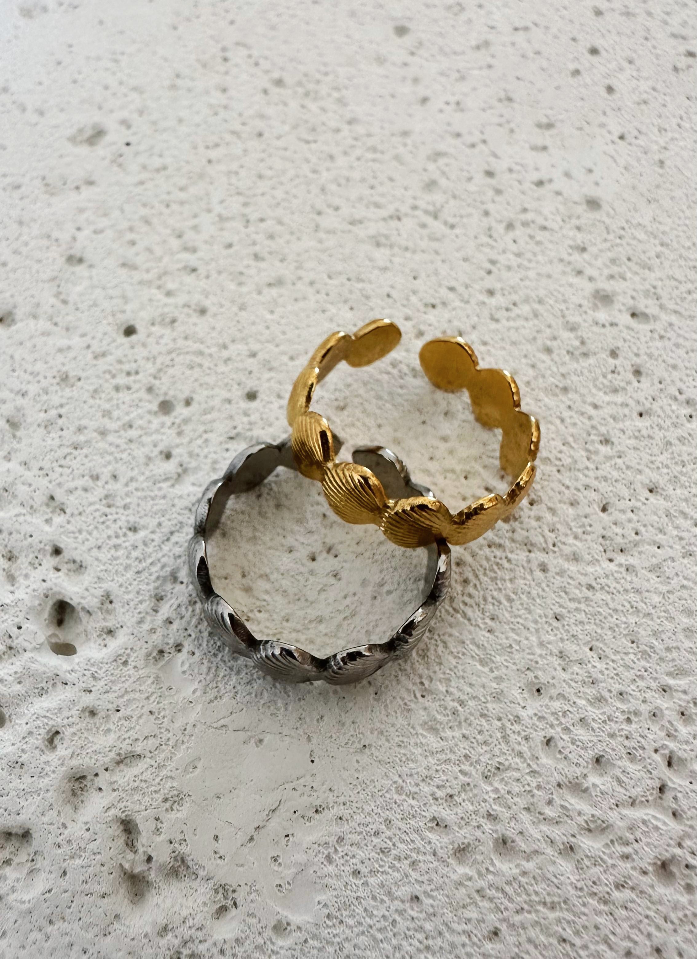 Mini Shells Ring