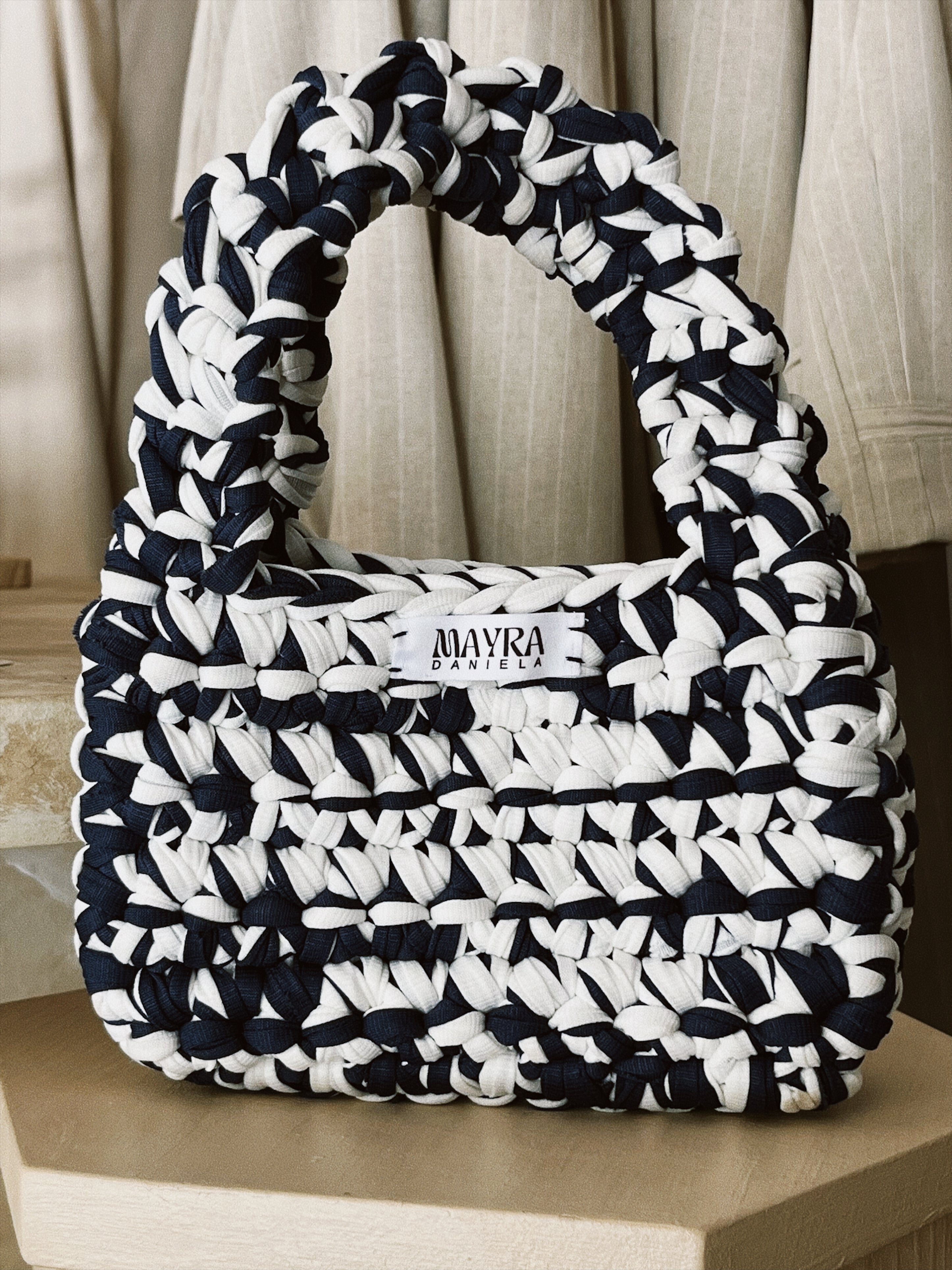 Mini Handbag Oriana - Dark Blue/White