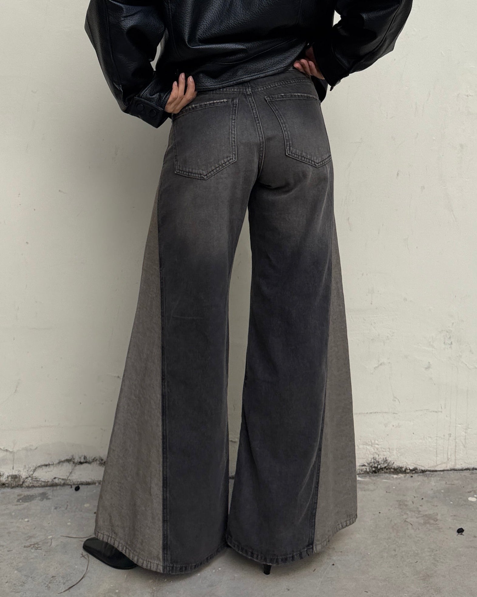 Two-Tone Wide Leg Jeans